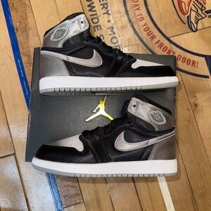 Kids Jordan 1 Retro High ‘Satin Shadow’ - Size 1Y